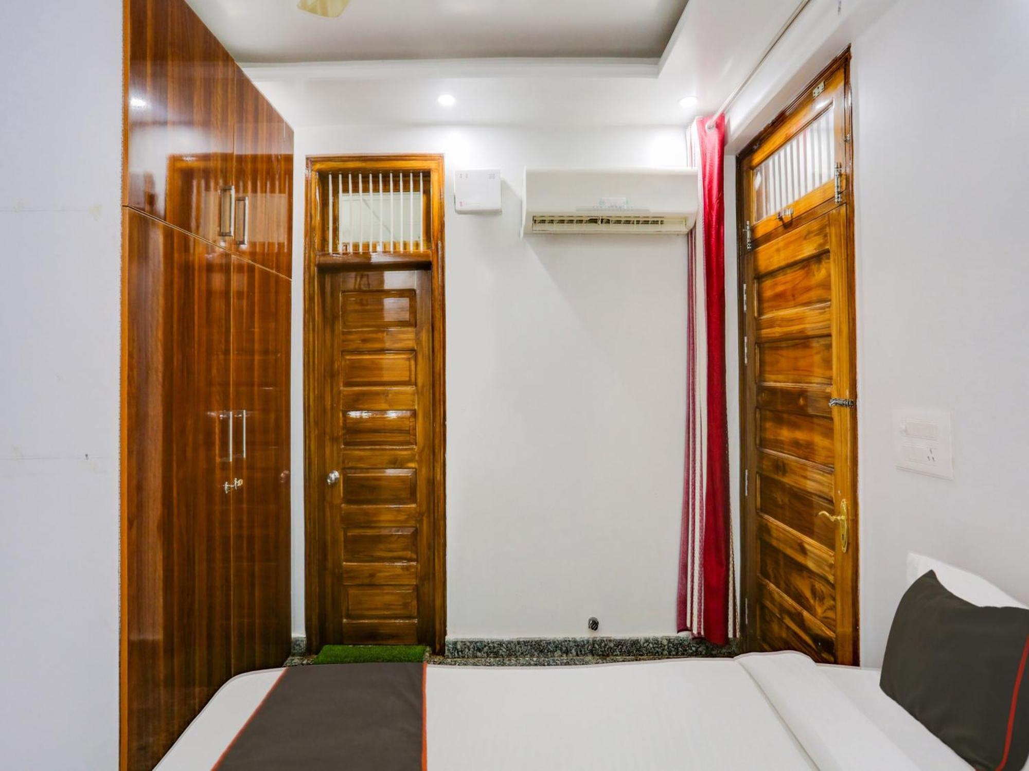 Collection O Sagar Inn Gurgaon Dış mekan fotoğraf