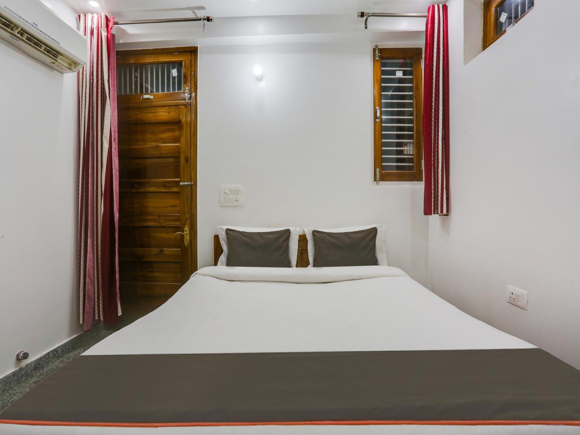 Collection O Sagar Inn Gurgaon Dış mekan fotoğraf