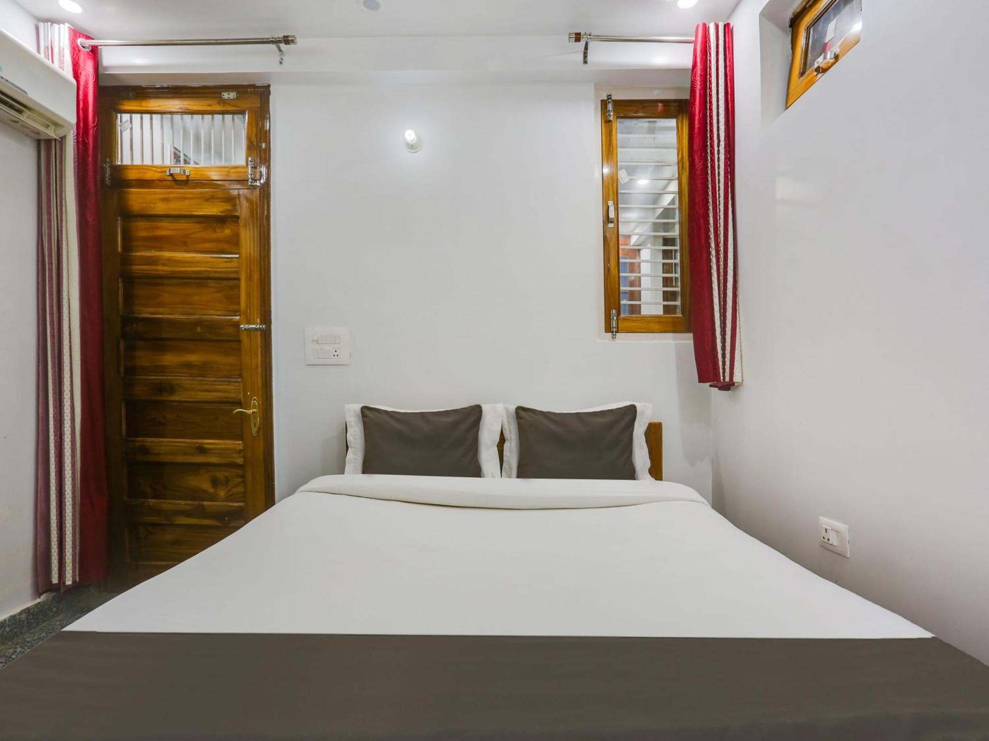 Collection O Sagar Inn Gurgaon Dış mekan fotoğraf