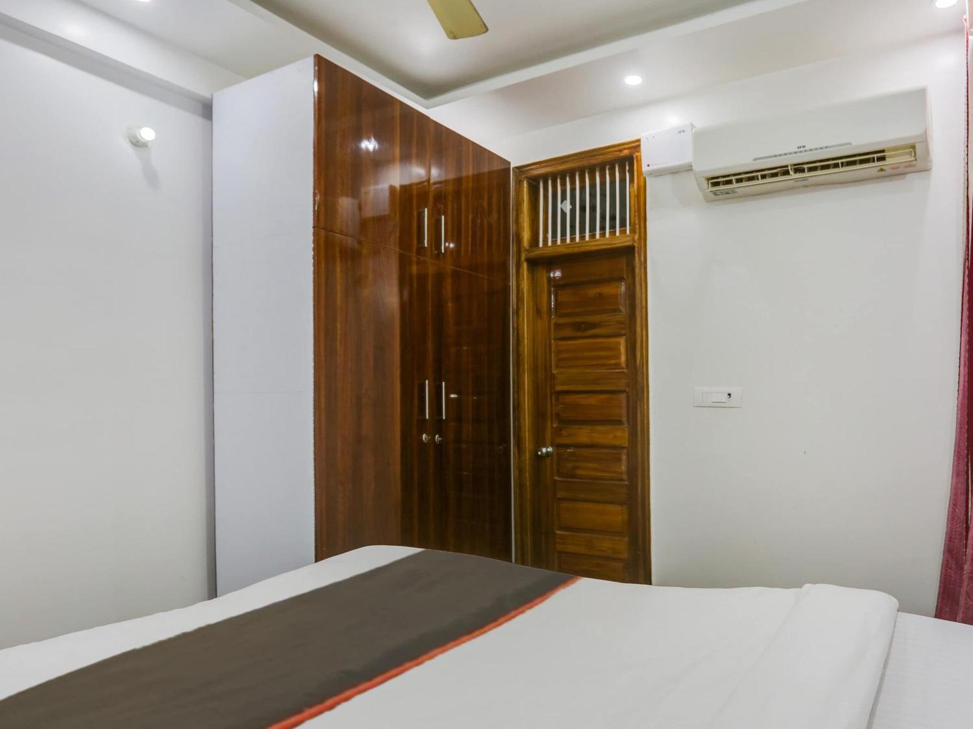 Collection O Sagar Inn Gurgaon Dış mekan fotoğraf